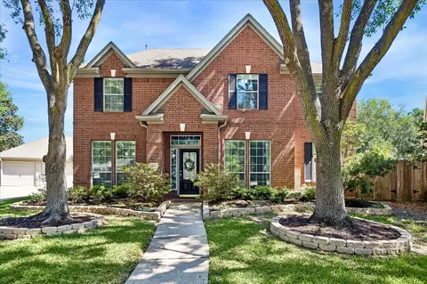 203 Heathbrook Ln, Houston, TX 77094