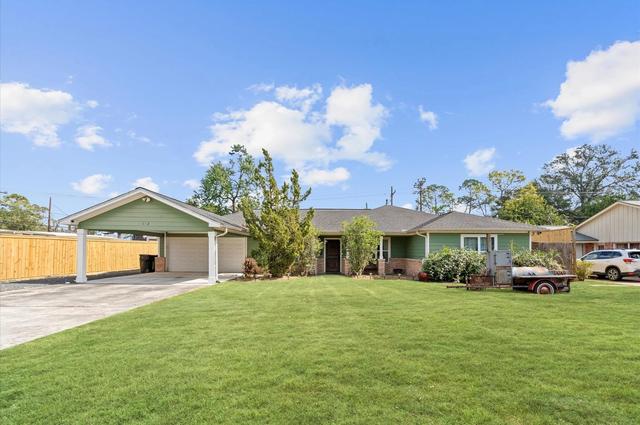 1526 Adkins Rd, Houston, TX 77055