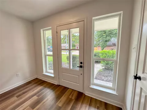 Entry Way - 29310 Loddington St, Spring, TX 77386 photo 2 of 2