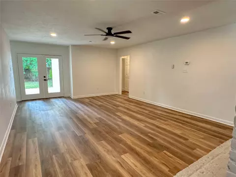 Living - 29310 Loddington St, Spring, TX 77386 photo 2 of 3