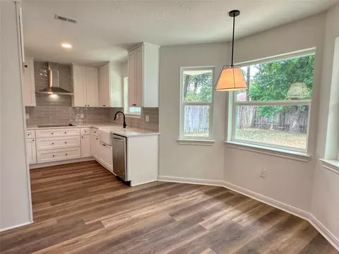 Kitchen - 29310 Loddington St, Spring, TX 77386 photo 1 of 4