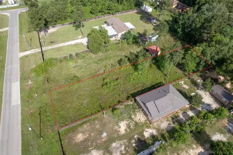 282 County Road 3544, Cleveland, TX 77327