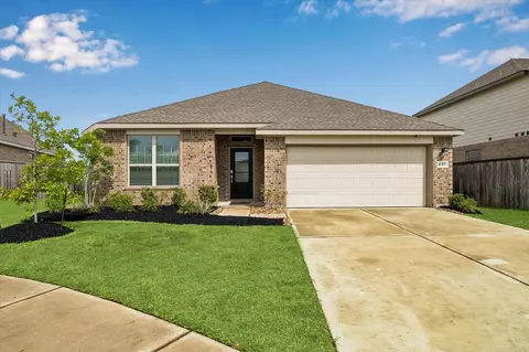 4311 Cedar Ash Dr, Baytown, TX 77521