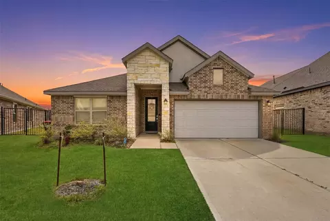 12310 English Mist Dr, Houston, TX 77044