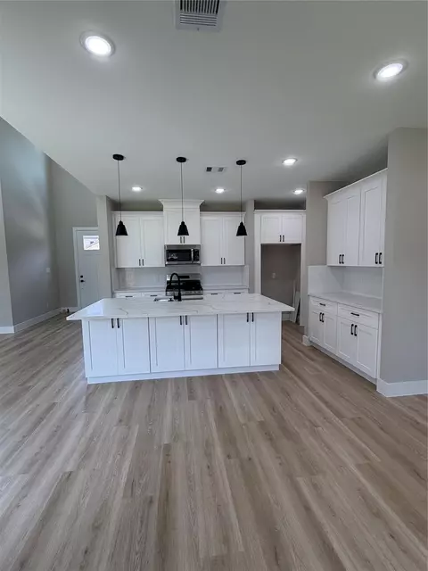 Kitchen - 2619 Piemonte Ave, Spring, TX 77388 photo 1 of 4