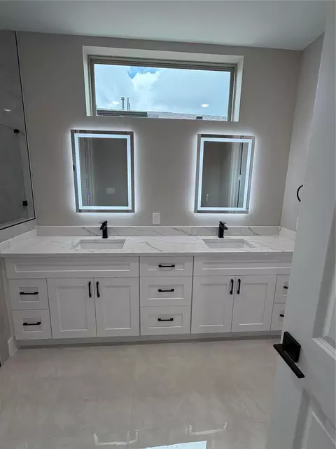 Bath - 2619 Piemonte Ave, Spring, TX 77388 photo 2 of 5