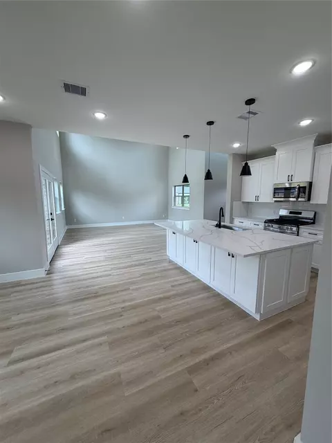 Kitchen - 2619 Piemonte Ave, Spring, TX 77388 photo 3 of 4