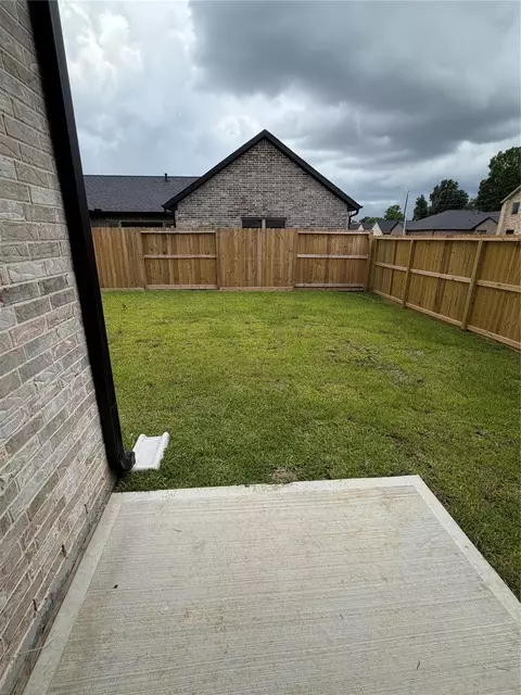 Exterior - 2619 Piemonte Ave, Spring, TX 77388 photo 6 of 7