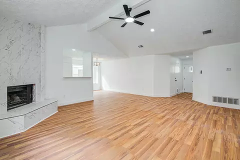 Living - 24127 Spring Towne Dr, Spring, TX 77373 photo 4 of 4