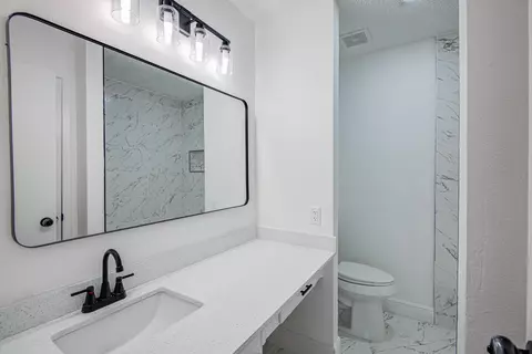 Bath - 24127 Spring Towne Dr, Spring, TX 77373 photo 4 of 5