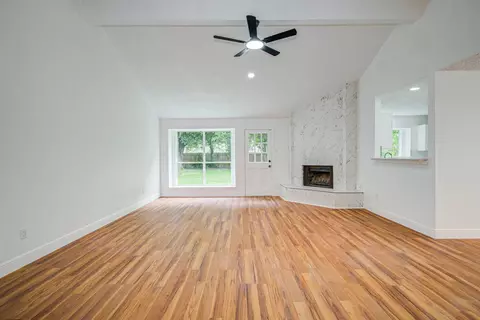 Living - 24127 Spring Towne Dr, Spring, TX 77373 photo 2 of 4