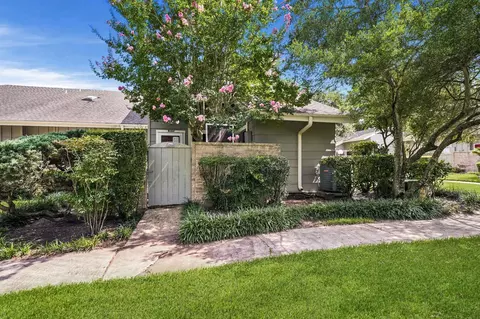 12918 Wirevine Ln, Houston, TX 77072