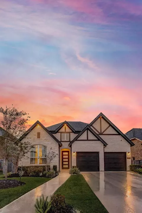 1719 Rustling Creek Dr, Missouri City, TX 77459