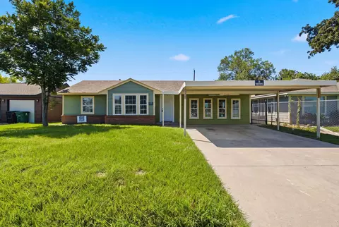 702 Redondo Dr, Houston, TX 77015