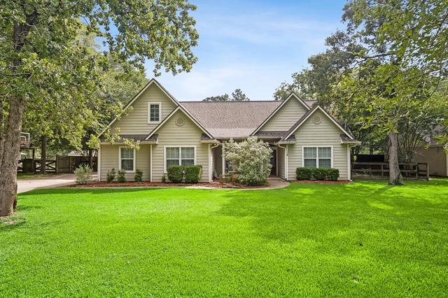22806 Desert Willow Dr, Magnolia, TX 77355