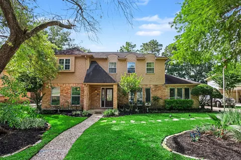 Exterior - 6711 Campden Dr, Spring, TX 77379 photo 2 of 5