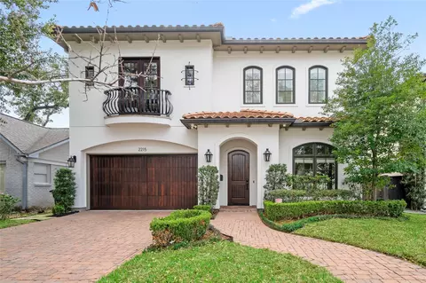 2215 Branard St, Houston, TX 77098