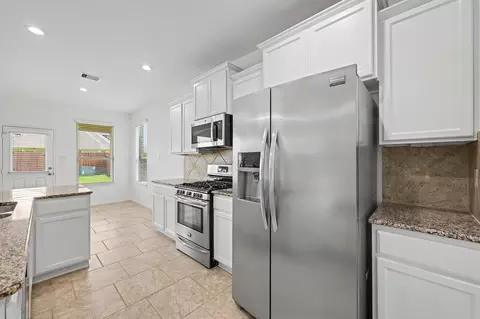 Entry Way - 22410 Ebbets Field Dr, Spring, TX 77389 photo 9 of 9