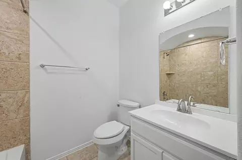 Bath - 22410 Ebbets Field Dr, Spring, TX 77389 photo 5 of 5
