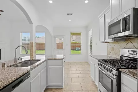 Entry Way - 22410 Ebbets Field Dr, Spring, TX 77389 photo 8 of 9