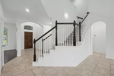 Entry Way - 22410 Ebbets Field Dr, Spring, TX 77389 photo 3 of 9
