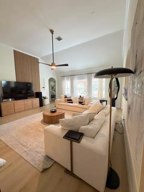 16927 Locust Springs Dr, Houston, TX 77095