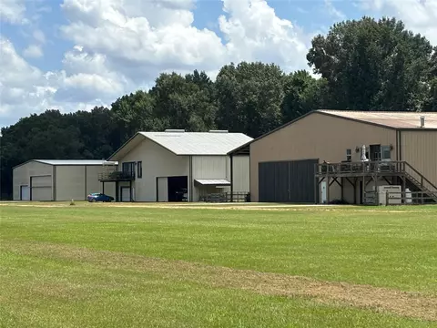 Exterior - 141 Walnut Loop Loop, Shepherd, TX 77371 photo 12 of 19