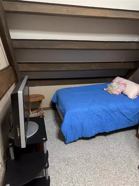 Bedroom - 141 Walnut Loop Loop, Shepherd, TX 77371 photo 2 of 4