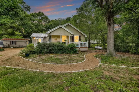 32117 Old Hempstead Rd, Magnolia, TX 77355