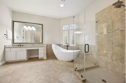Bath - 6515 Fraser Point Ct, Spring, TX 77379 photo 6 of 6