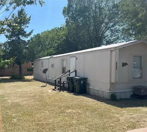 1317 Clark St, Bryan, TX 77808 photo 1
