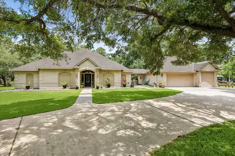 4803 County Road 197, Alvin, TX 77511