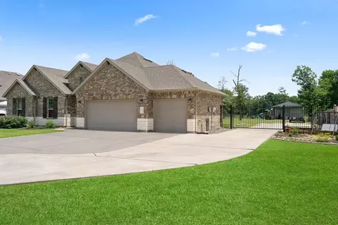6398 Rolling Hills Rd, Conroe, TX 77303 photo 1