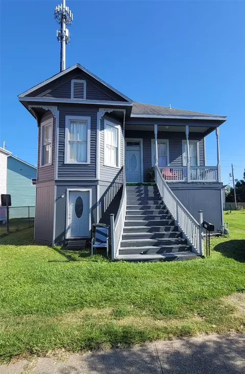 3405 Winnie St, Galveston, TX 77550