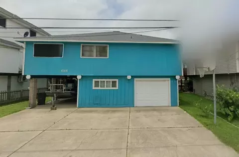 618 Warsaw St, Bayou Vista, TX 77563