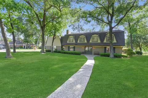 13103 Coral Ridge Ct, Houston, TX 77069