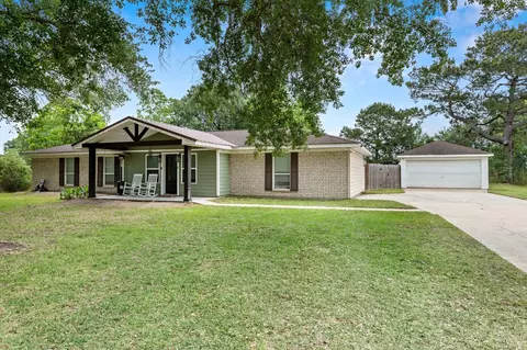2457 E Norman Cir, Orange, TX 77630