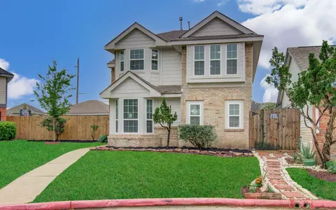 13803 Purplemartin St, Houston, TX 77083