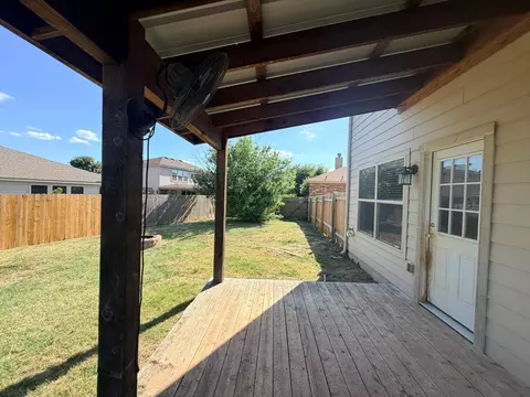 Exterior - 316 Housefinch Loop, Leander, TX 78641 photo 7 of 9