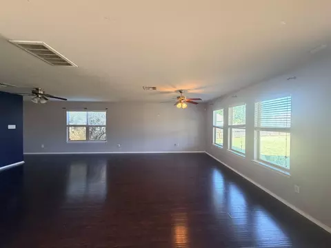 Living - 316 Housefinch Loop, Leander, TX 78641 photo 4 of 8