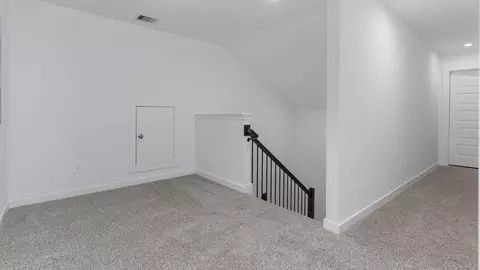 Entry Way - 6702 Prairie Sky Dr, Rosenberg, TX 77471 photo 7 of 8