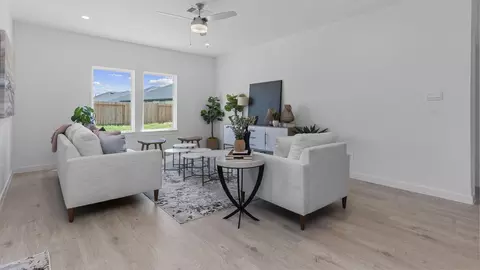 Living - 6702 Prairie Sky Dr, Rosenberg, TX 77471 photo 1 of 4