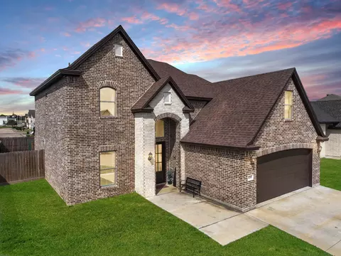 10340 Dominion Ranch Dr, Port Arthur, TX 77640