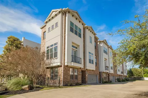 4003 Beacon Fisher Dr, Houston, TX 77018