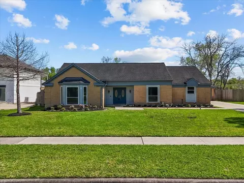 1508 Bayou Oak Dr, Friendswood, TX 77546