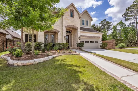 Exterior - 4060 Windsor Chase Dr, Spring, TX 77386 photo 3 of 9