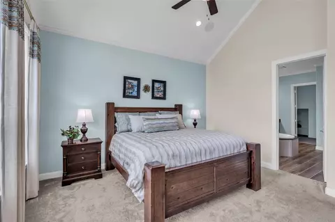 Bedroom - 4060 Windsor Chase Dr, Spring, TX 77386 photo 2 of 5