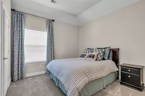Bedroom - 4060 Windsor Chase Dr, Spring, TX 77386 photo 3 of 5