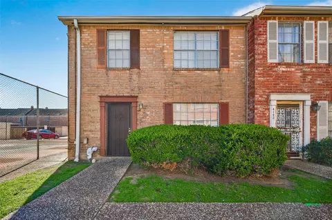 4140 Belle Park Dr #4140, Houston, TX 77072