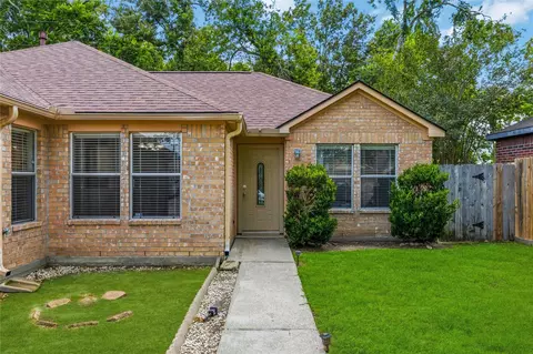 23619 Summer Pine Dr, Spring, TX 77373
